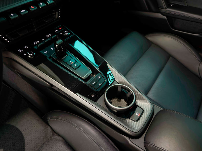 Porsche 911, 2024