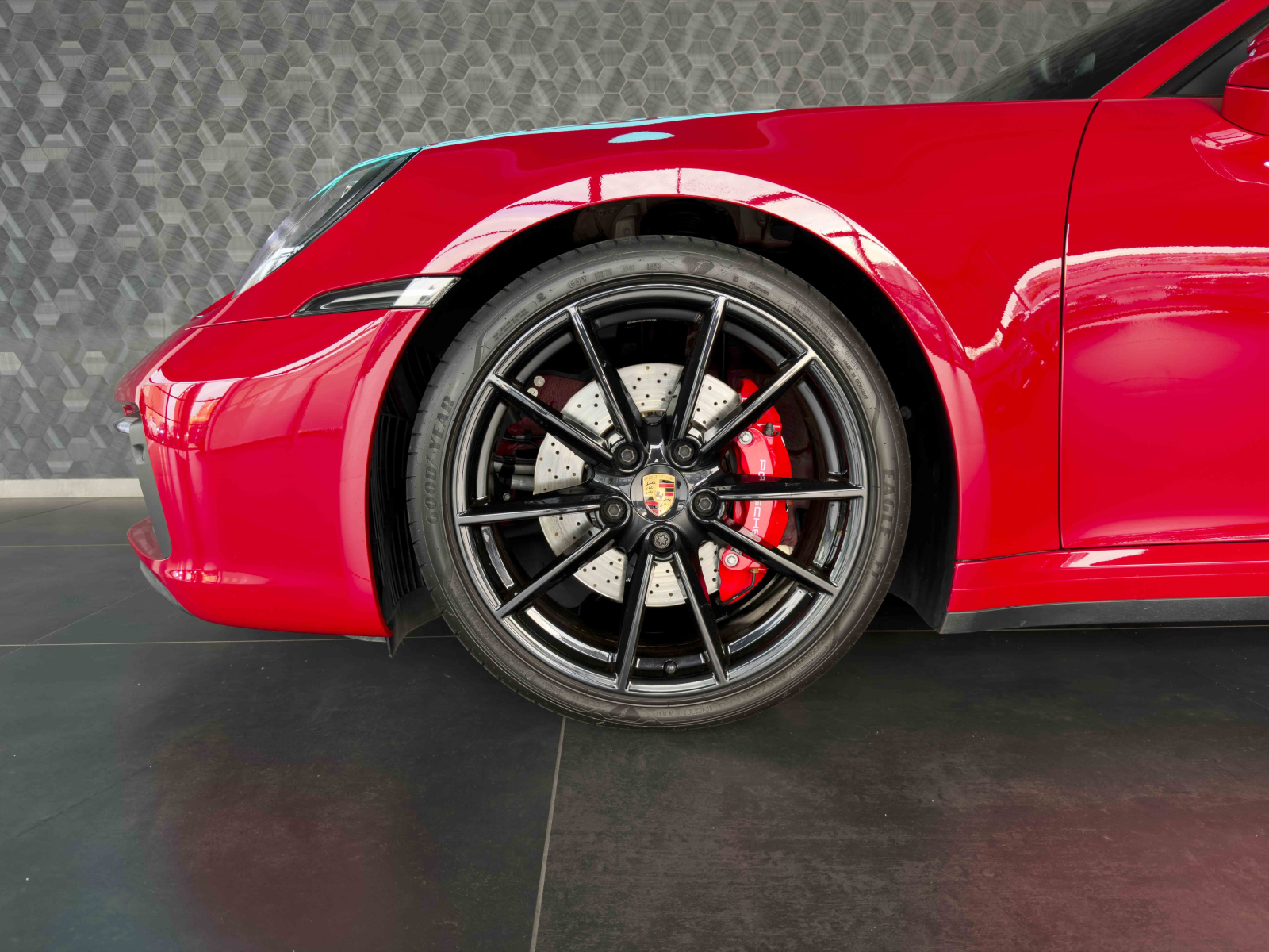 Porsche 911 - 2024