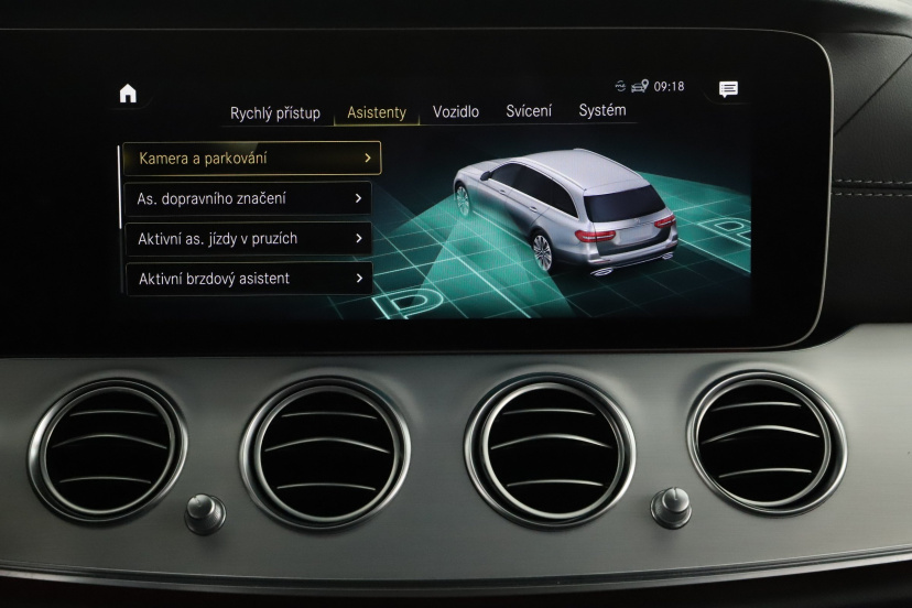 Mercedes-Benz E, 2021