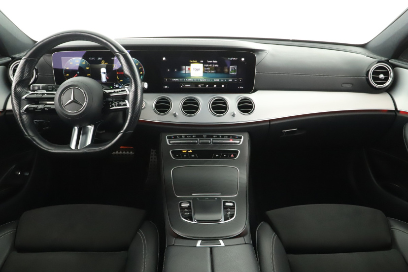 Mercedes-Benz E, 2021