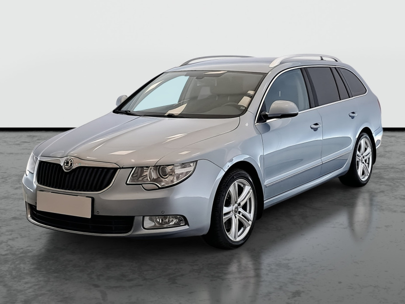 Škoda Superb, 2012