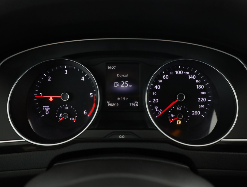 Volkswagen Passat, 2016