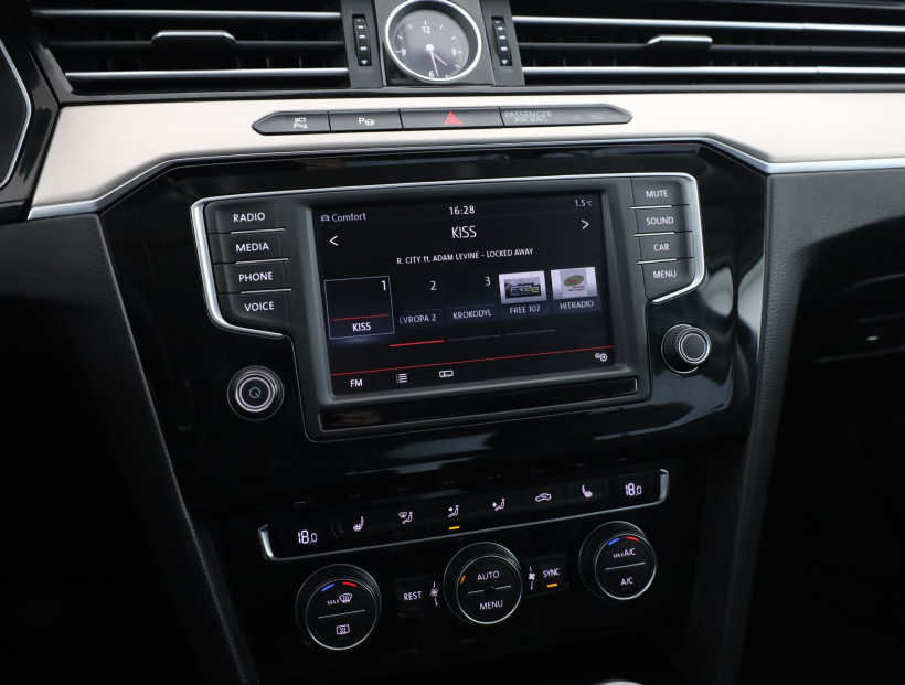 Volkswagen Passat, 2016