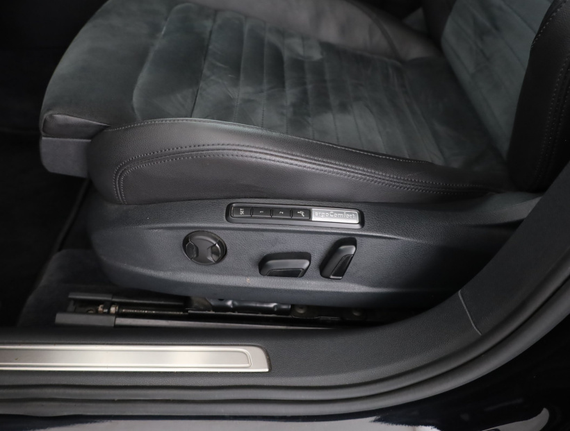 Volkswagen Passat, 2016