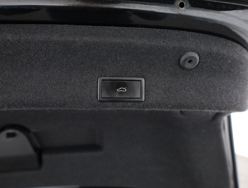Volkswagen Passat, 2016