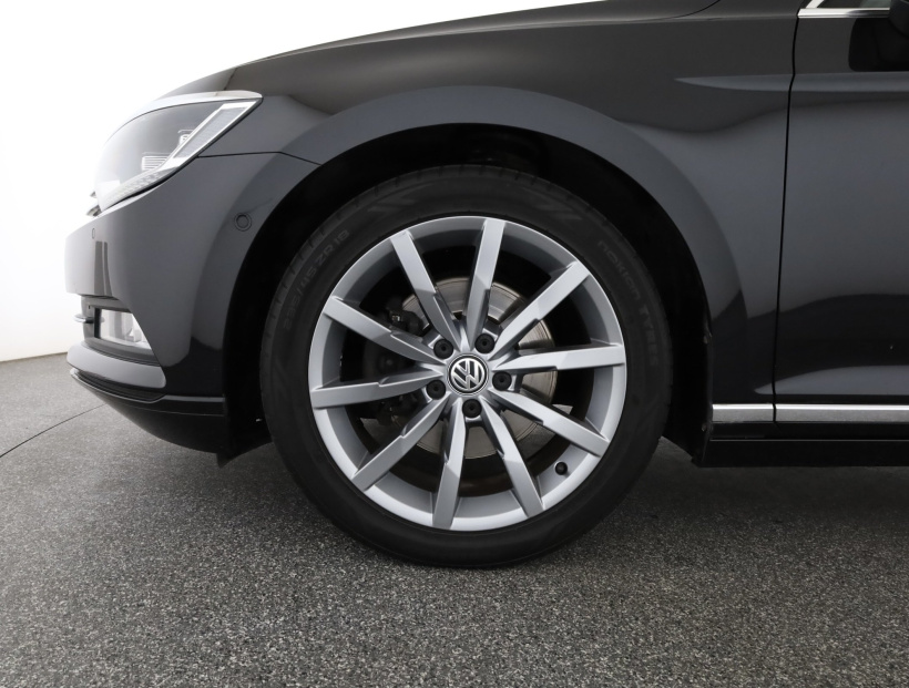 Volkswagen Passat, 2016