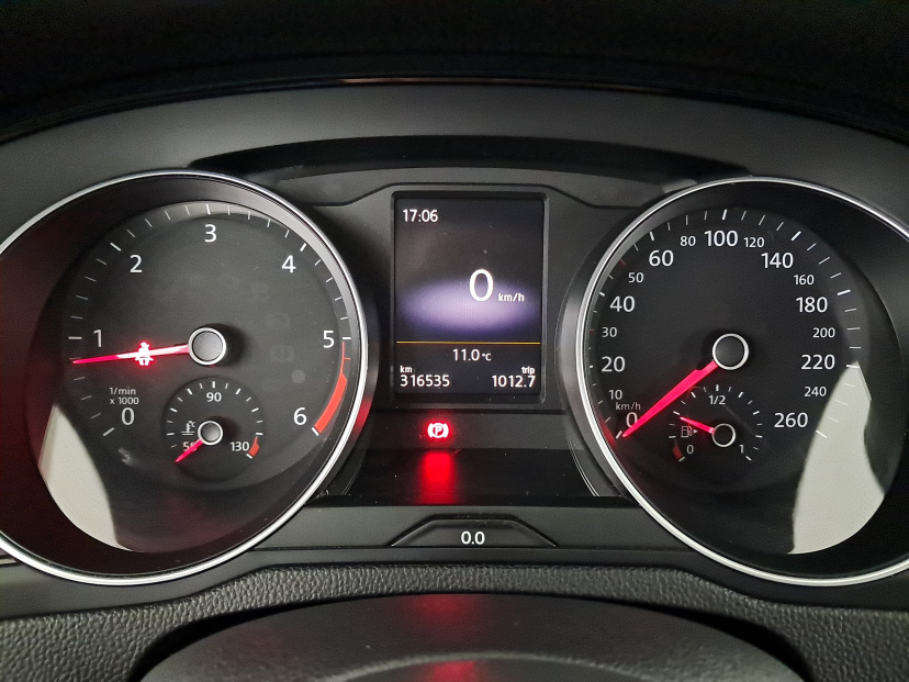 Volkswagen Passat, 2016
