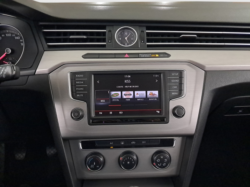 Volkswagen Passat, 2016