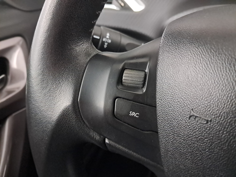 Peugeot 2008, 2013