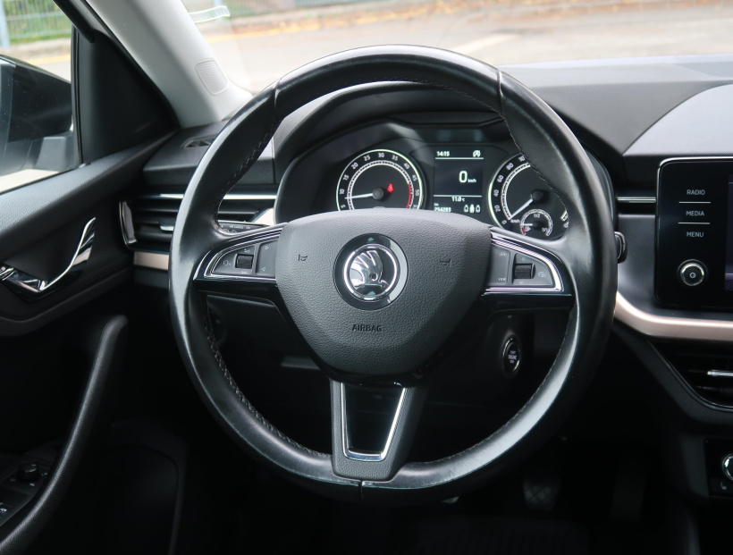 Škoda Scala, 2019 – zdjęcie 18