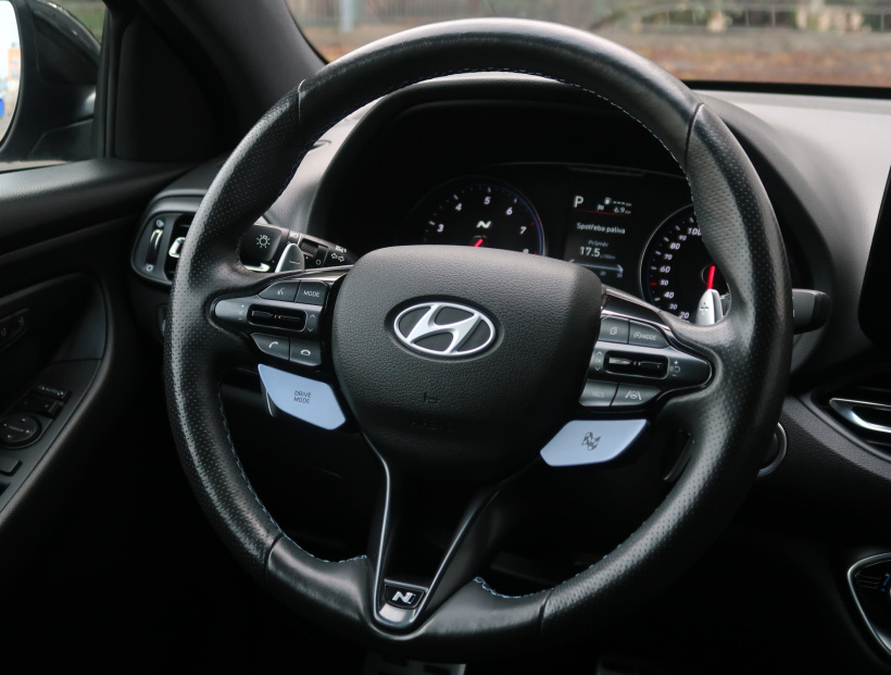 Hyundai i30, 2021