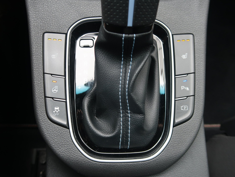 Hyundai i30, 2021