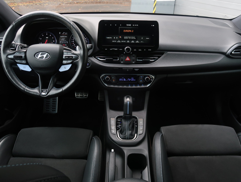 Hyundai i30, 2021