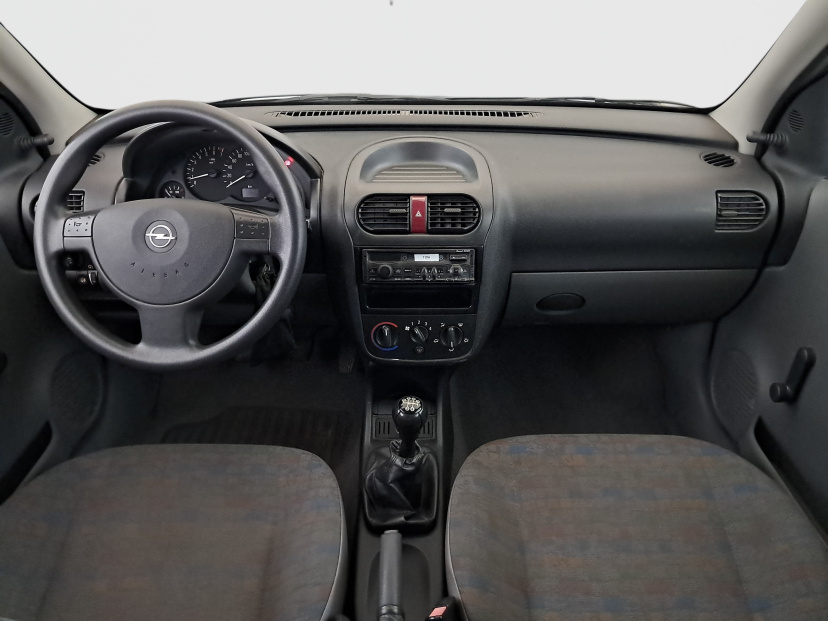 Opel Corsa, 2001