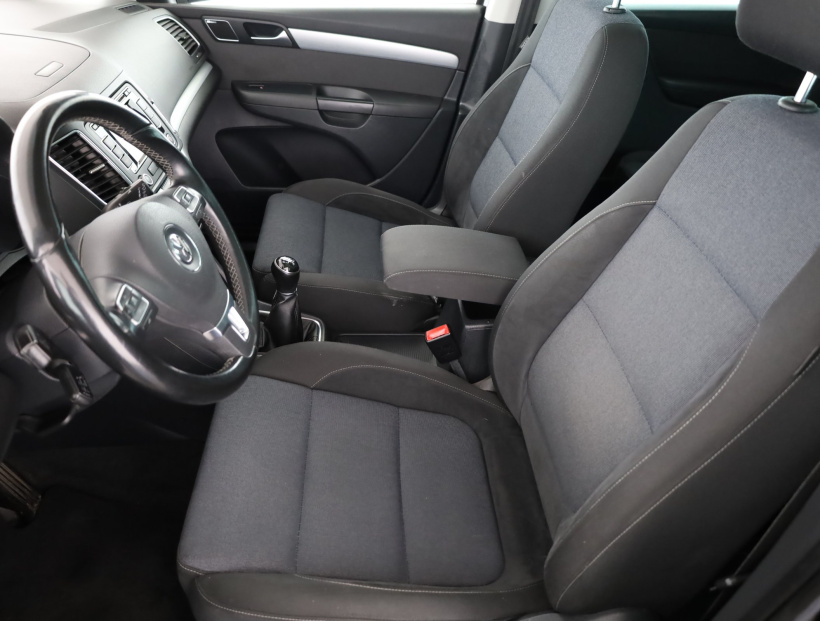 Volkswagen Sharan, 2012