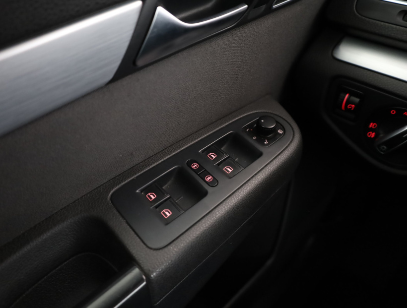 Volkswagen Sharan, 2012