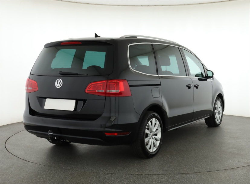 Volkswagen Sharan, 2012
