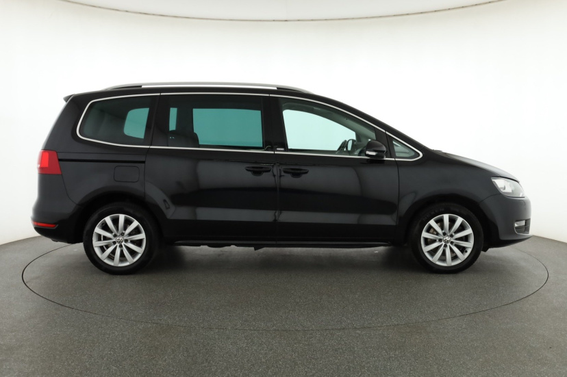 Volkswagen Sharan, 2012
