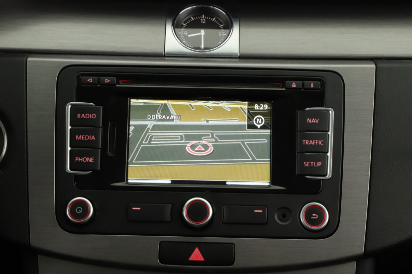 Volkswagen Passat, 2012