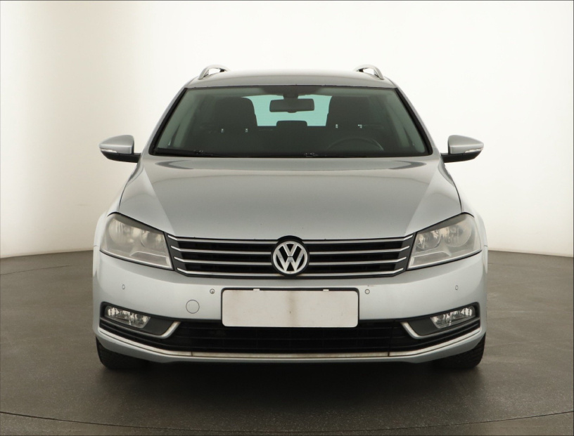 Volkswagen Passat, 2012