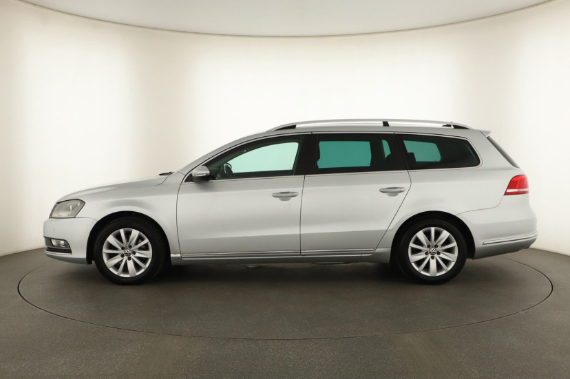 Volkswagen Passat, 2012