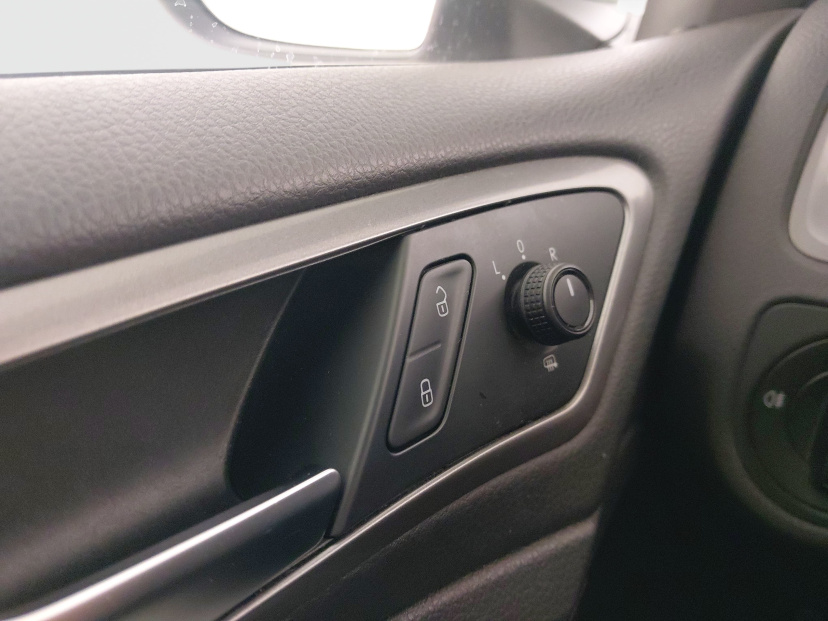 Volkswagen Golf, 2013