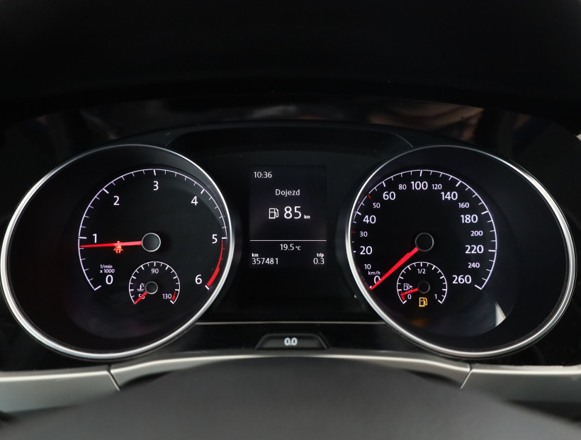 Volkswagen Touran, 2016