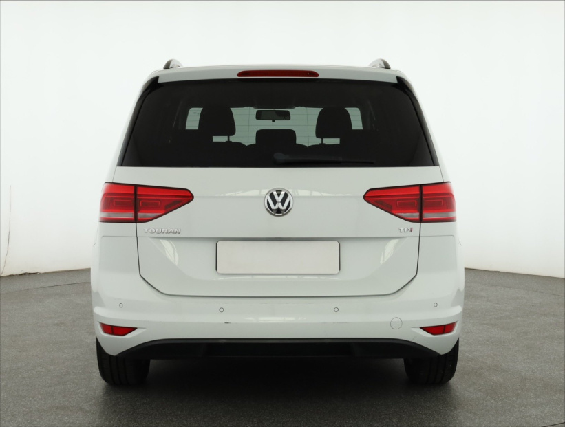 Volkswagen Touran, 2016