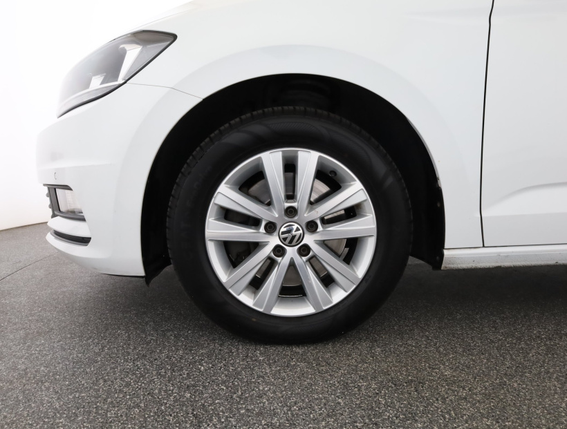 Volkswagen Touran, 2016