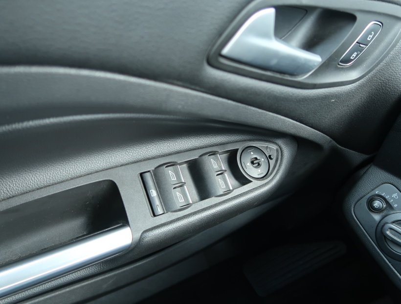 Ford Kuga, 2018