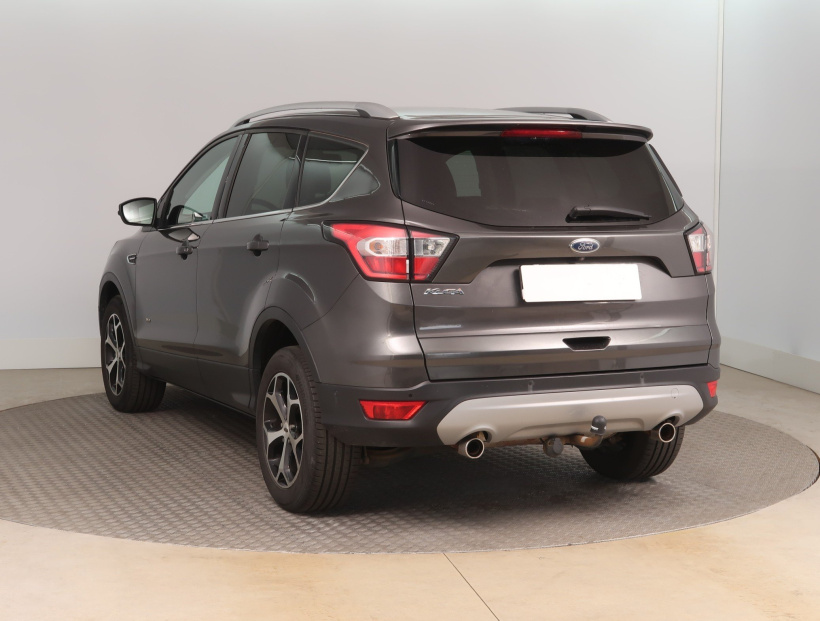 Ford Kuga, 2018