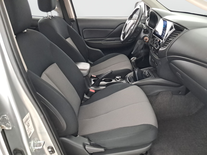 Mitsubishi L200, 2020