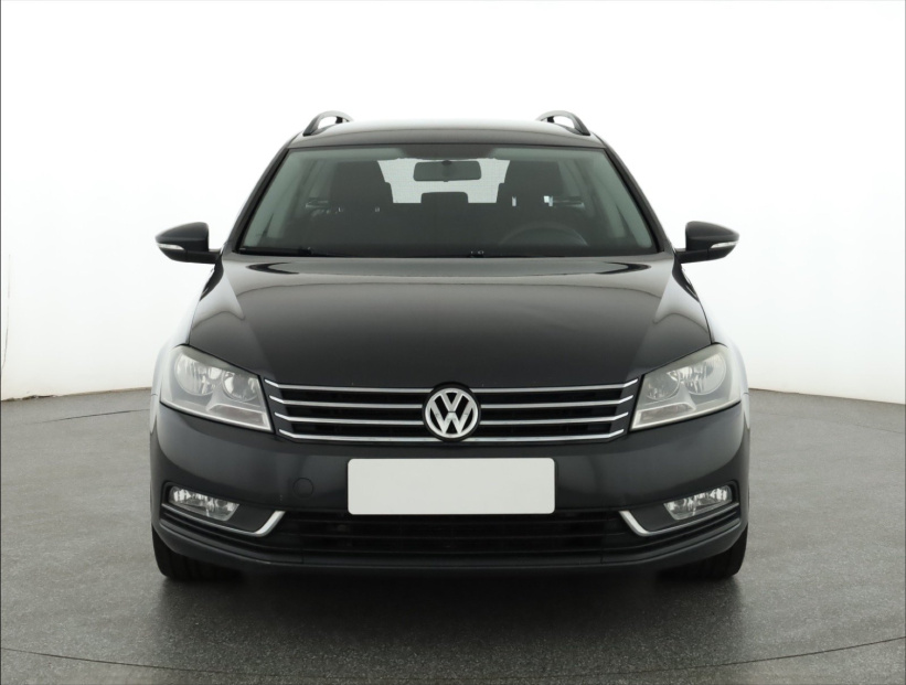 Volkswagen Passat, 2012