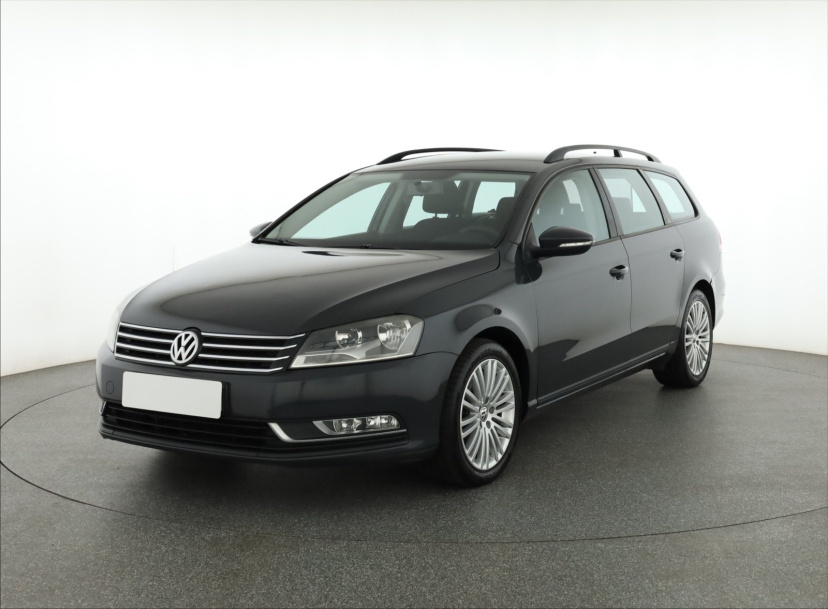 Volkswagen Passat, 2012