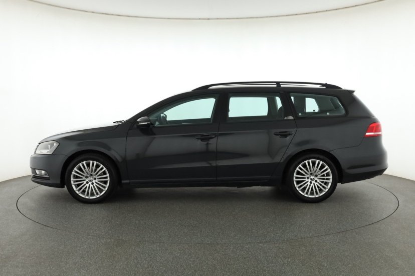 Volkswagen Passat, 2012