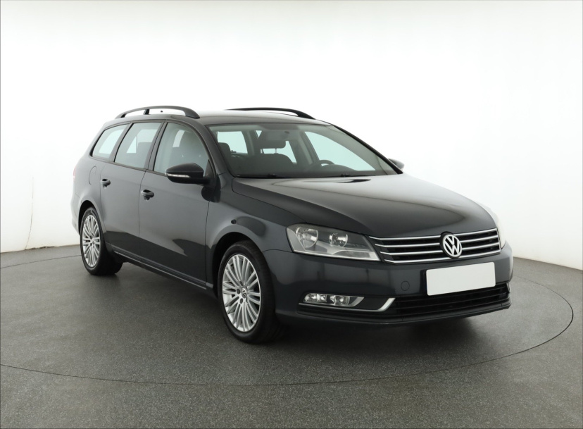 Volkswagen Passat, 2012