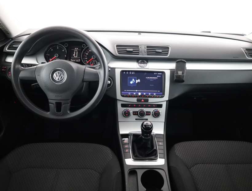 Volkswagen Passat, 2012