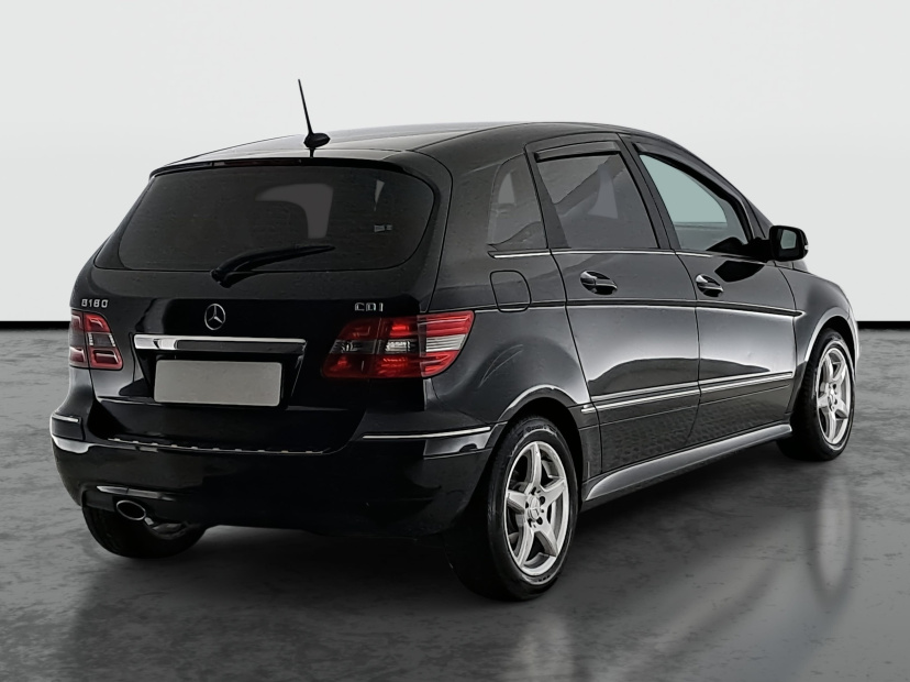 Mercedes-Benz B, 2011