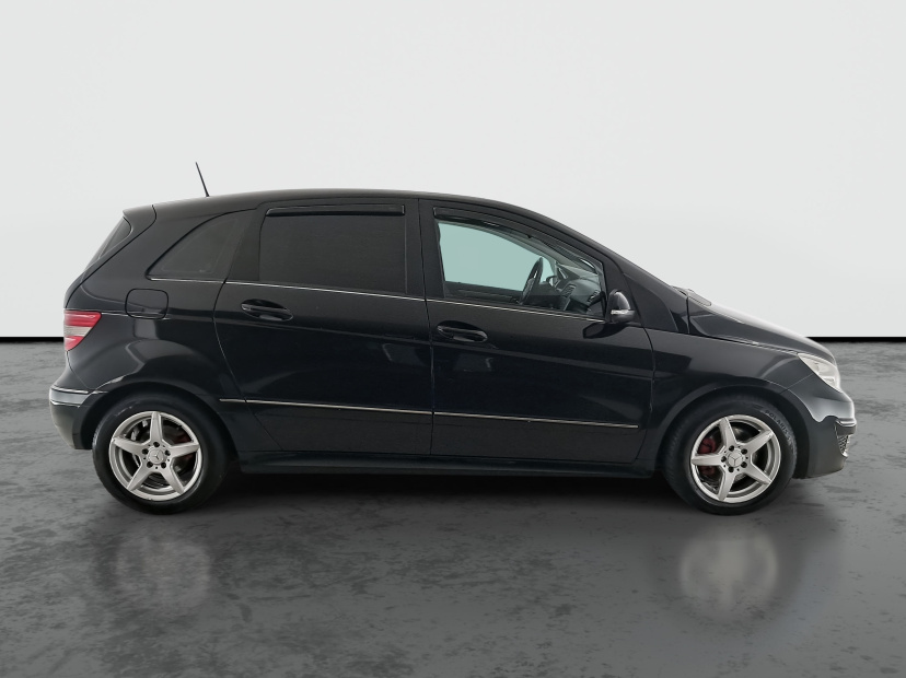 Mercedes-Benz B, 2011