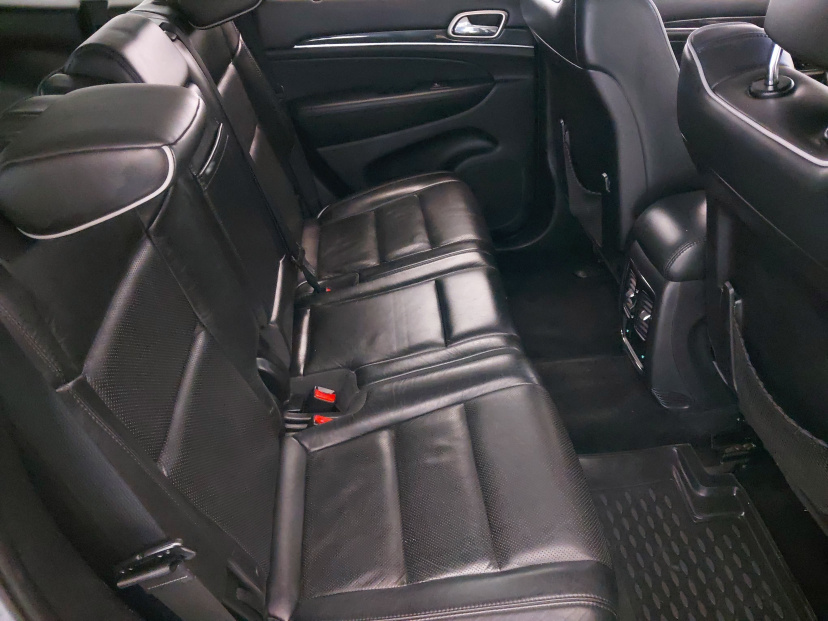 Jeep Grand Cherokee, 2011