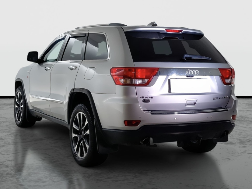 Jeep Grand Cherokee, 2011