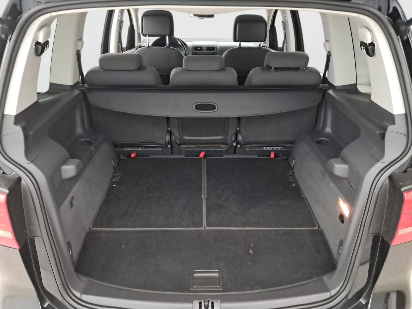 Volkswagen Touran, 2013