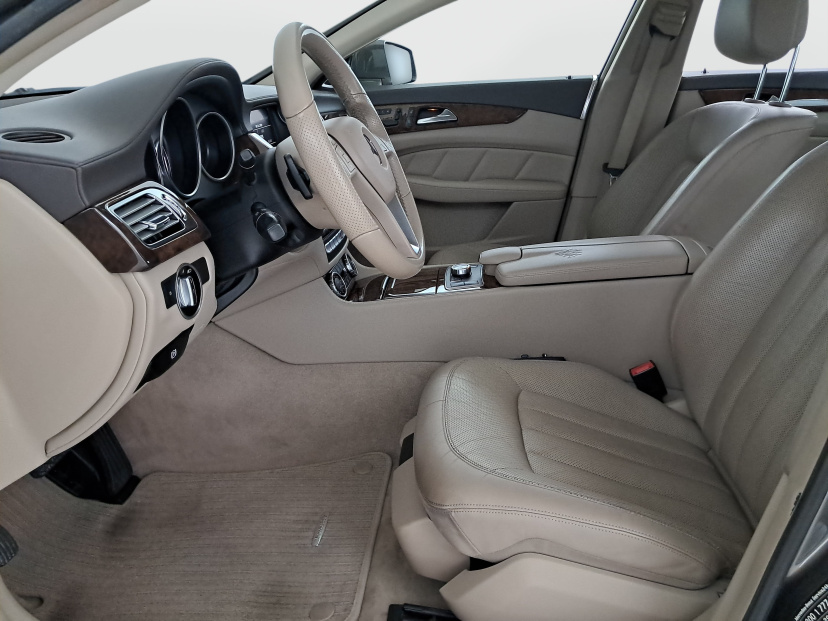 Mercedes-Benz CLS, 2011