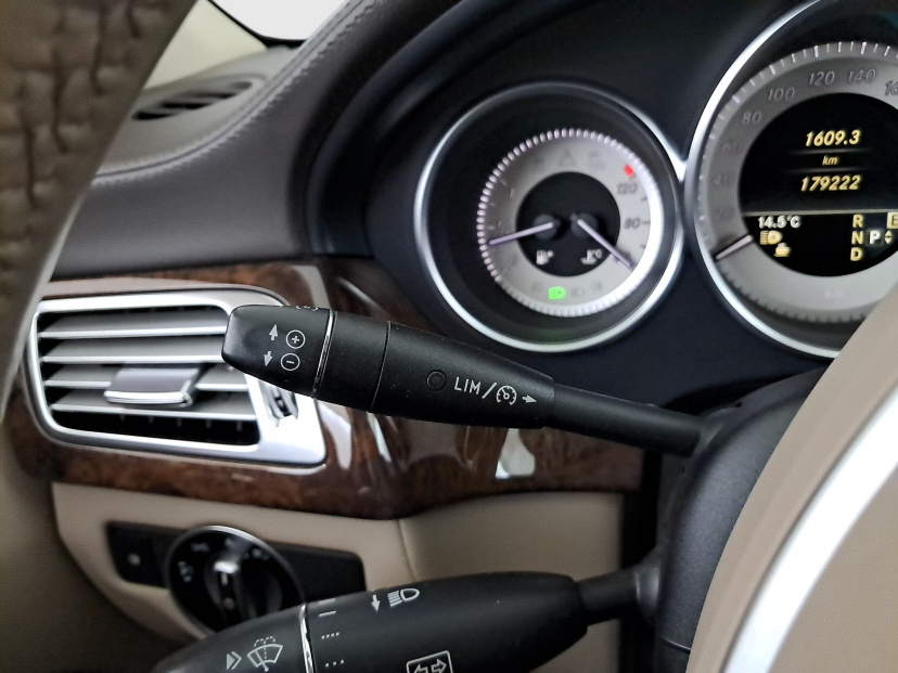 Mercedes-Benz CLS, 2011
