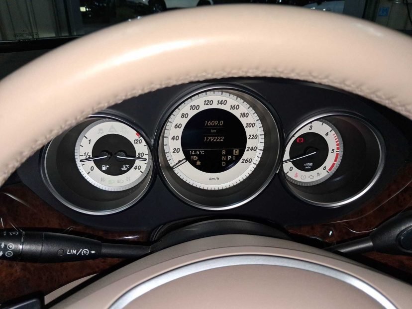 Mercedes-Benz CLS, 2011