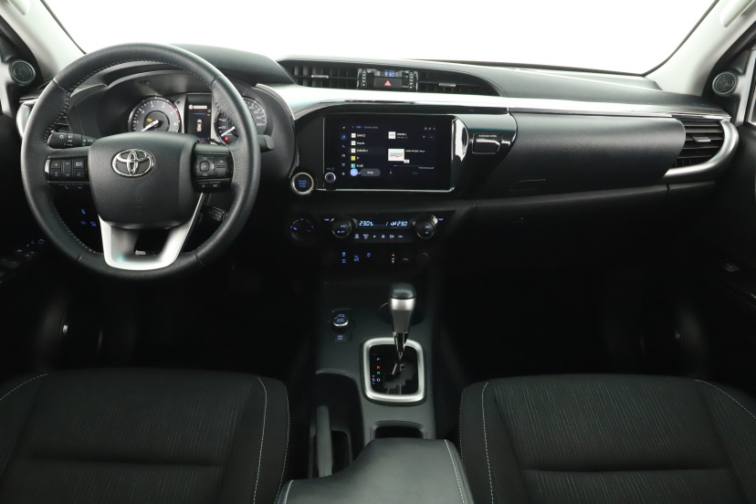 Toyota Hilux, 2025