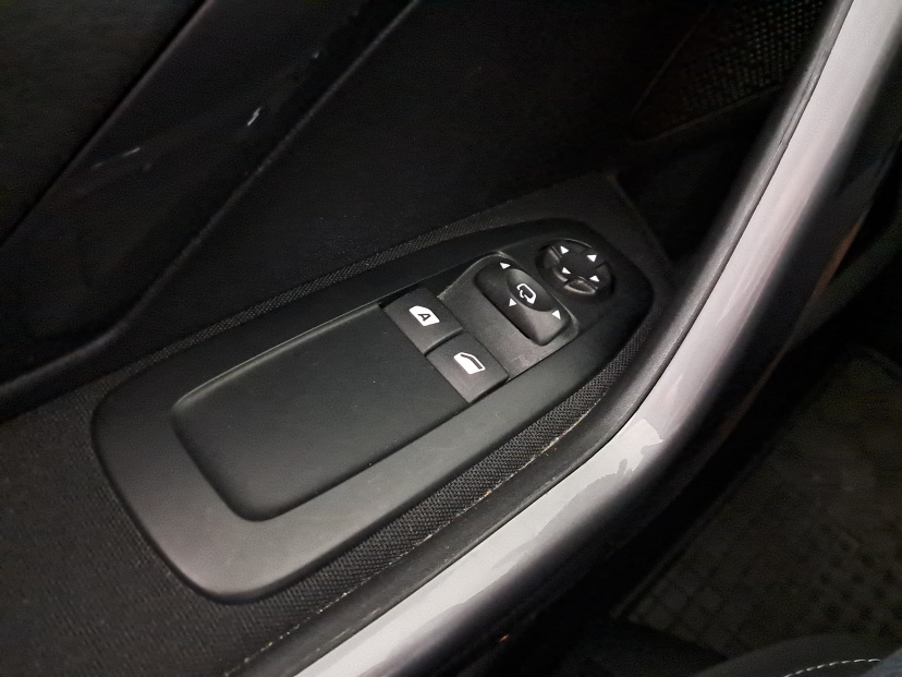 Peugeot 2008, 2019