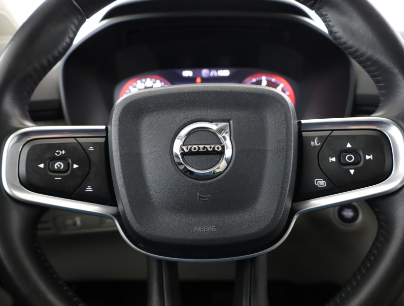 Volvo XC40, 2019