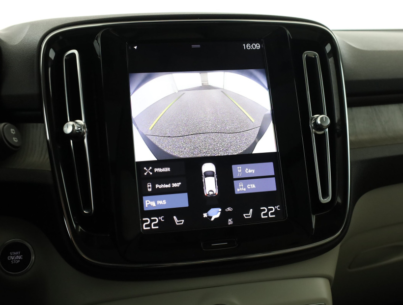 Volvo XC40, 2019