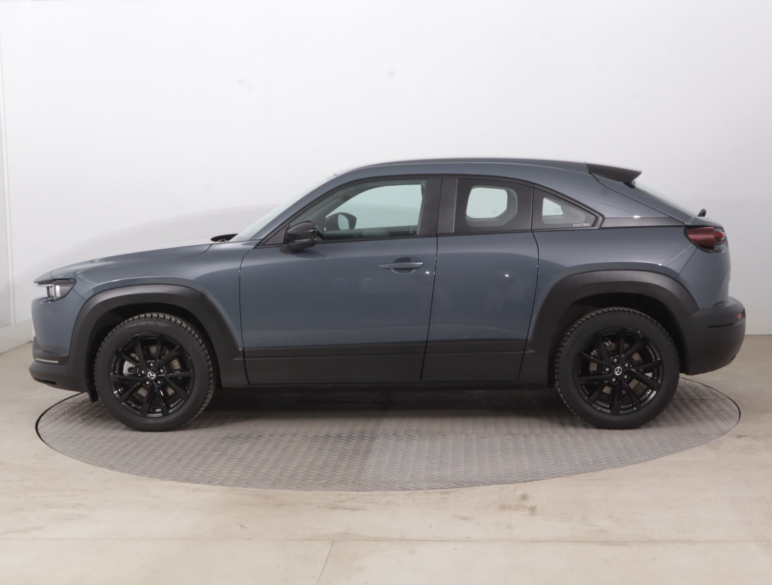 Mazda MX-30 e-Skyactiv, 2022 4